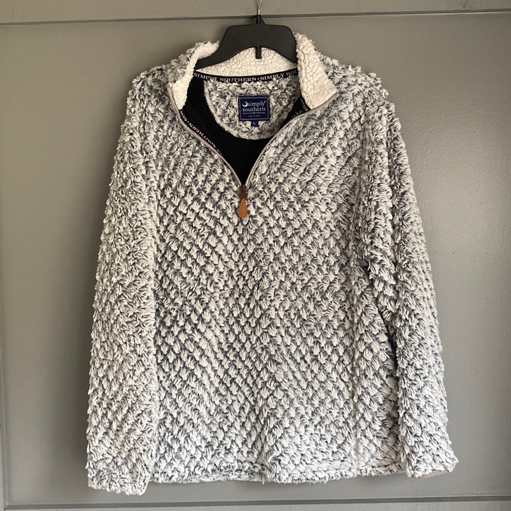 Simply southern Sherpa pullover